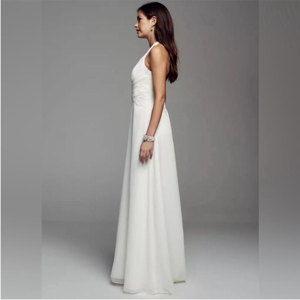 Lulu's Halter Neck Chiffon Wedding Gown. Medium. NWT. - Picture 7 of 14